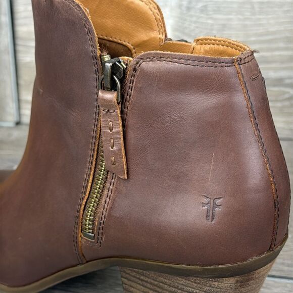 Frye Judith Double Zip Wheat Tan Leather Women’s Sz 9.5M Heeled Ankle Boots - Picture 11 of 11